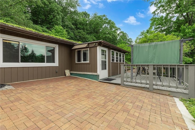 1369 Old Pulaski Rd, Neshannock Twp, PA 16105 - view of patio featuring a wooden deck