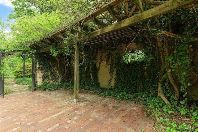 1369 Old Pulaski Rd, Neshannock Twp, PA 16105 - deck featuring a patio