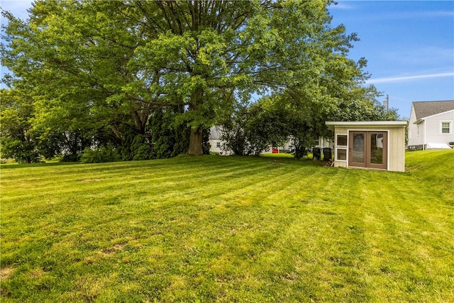 512 Pine Ave, Ellwood City Law, PA 16117 - view of grassy yard featuring french doors