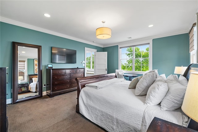 1575 Parkview Blvd, Squirrel Hill, PA 15217 - bedroom featuring ornamental molding, carpet flooring, recessed lighting, and baseboards