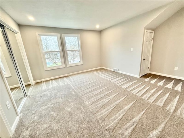 407 E Hillcrest Ave, New Castle/2Nd, PA 16105 - unfurnished bedroom featuring carpet floors, baseboards, and a closet