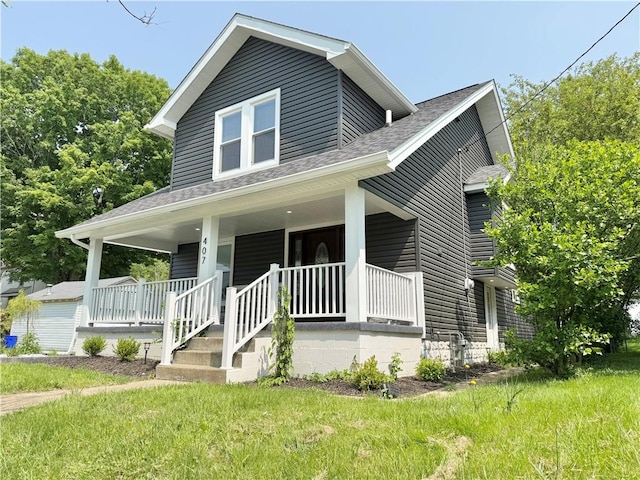 407 E Hillcrest Ave, New Castle/2Nd, PA 16105 - view of front of house featuring a shingled roof and a porch