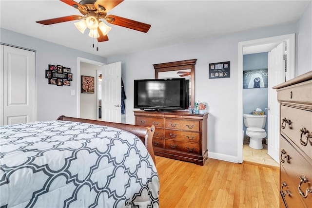 669 Carnival Dr, Plum Boro, PA 15239 - bedroom featuring light wood-type flooring, ceiling fan, ensuite bathroom, baseboards, and a closet