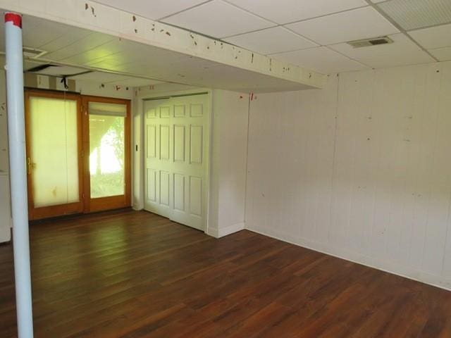 903 Fox Run Cir, Cranberry Twp, PA 16066 - unfurnished room with wood finished floors, baseboards, and a drop ceiling
