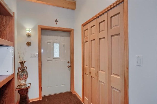 226-228 S Washington St Unit 226, City Of But Se, PA 16001 - entryway with dark carpet and baseboards