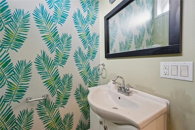 5822 Rippey St, East Liberty, PA 15206 - view of bathroom