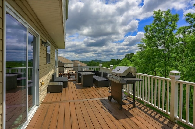 8014 Maureen Dr, Cranberry Twp, PA 16066 - deck with an outdoor living space