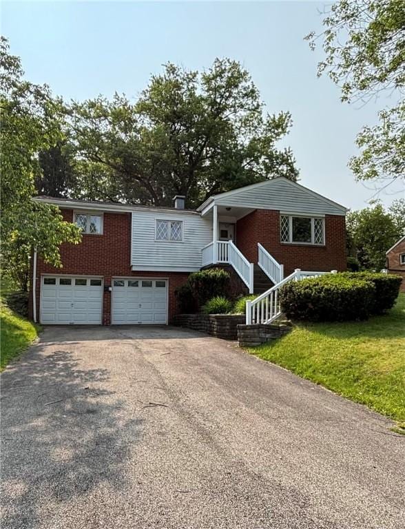 7 Sierra Dr, Plum Boro, PA 15239 - photo 1