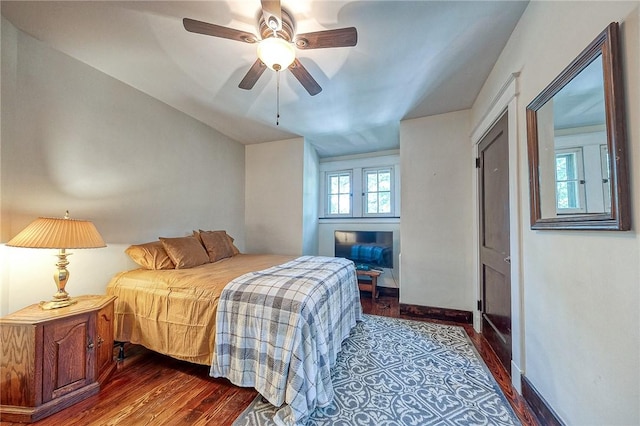 31 Nicholson St, Crafton, PA 15205 - bedroom featuring dark wood finished floors, a ceiling fan, and baseboards