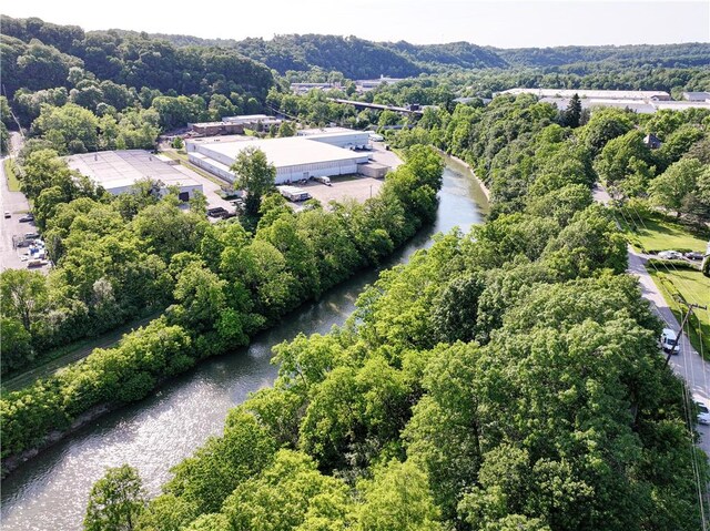 31 Nicholson St, Crafton, PA 15205 - aerial view of a large body of water