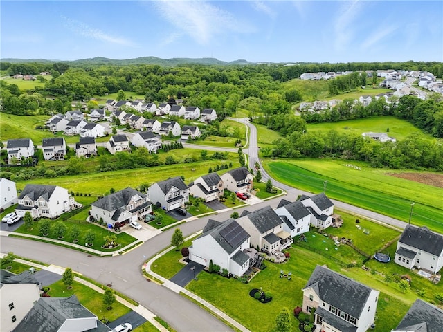 407 Isabella Ct, Zelienople Boro, PA 16063 - aerial view of residential area