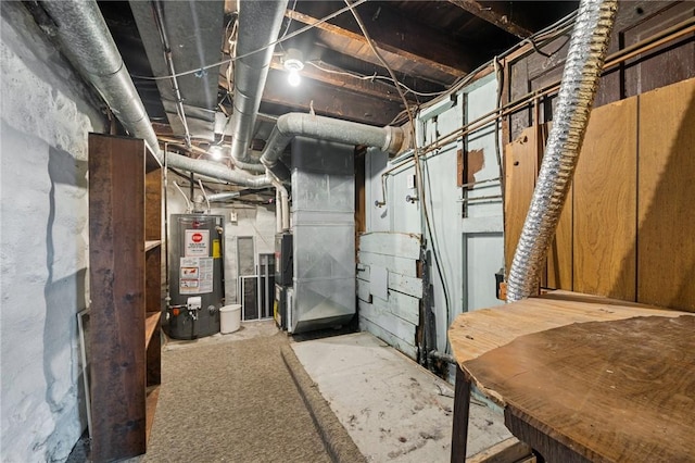 600 Scott St, Penn Twp Wml, PA 15675 - unfinished below grade area with gas water heater and heating unit