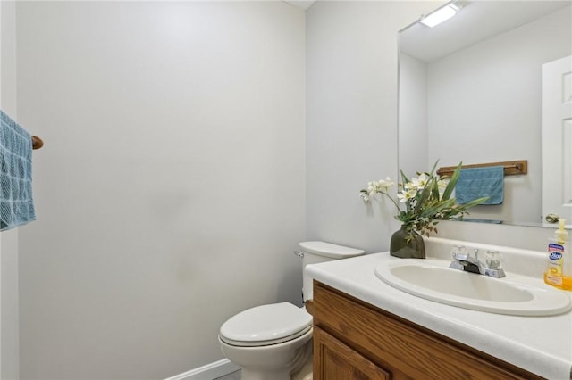 1025 Manor Vue Ct, Murrysville, PA 15626 - half bathroom featuring toilet and vanity