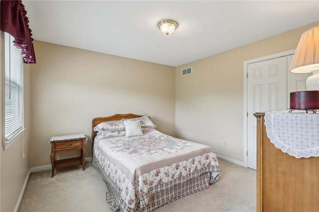 1025 Manor Vue Ct, Murrysville, PA 15626 - bedroom featuring light colored carpet