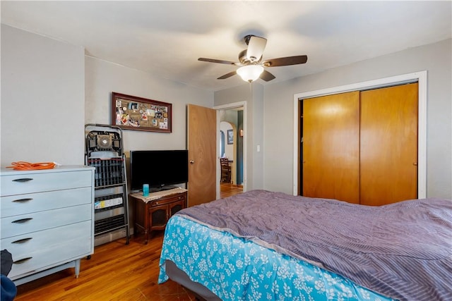 5 Beach St, Centerville, PA 15358 - bedroom with light wood-type flooring, a closet, and ceiling fan
