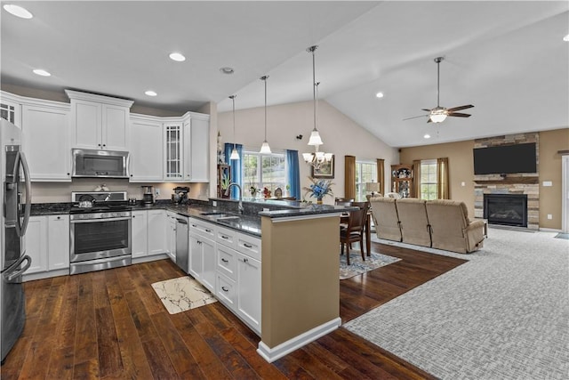 314 Garden Ct, Chartiers, PA 15301 - photo 5