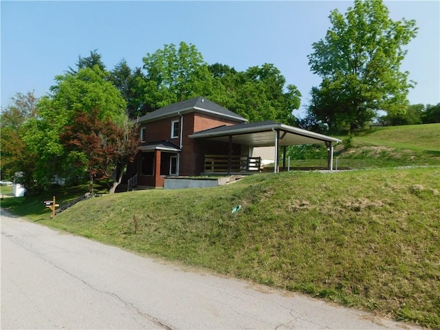 137 Limerick Rd, Sewickley Twp, PA 15637 - view of front facade with a front yard and a porch