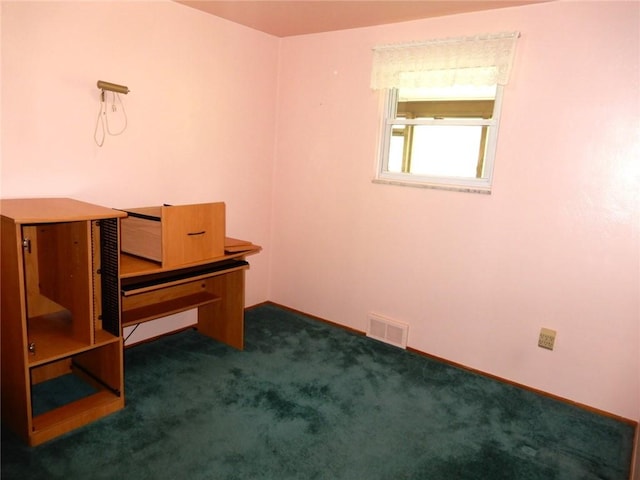 204 Stonebrook Dr, Peters Twp, PA 15317 - view of carpeted spare room