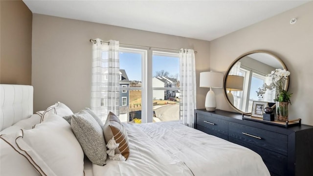 699 Olivia St, Collier Twp, PA 15205 - view of bedroom