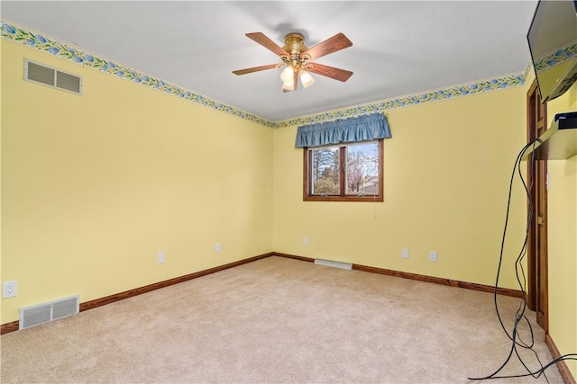 7005 Franklin Rd, Cranberry Twp, PA 16066 - unfurnished room with light colored carpet, a ceiling fan, and baseboards