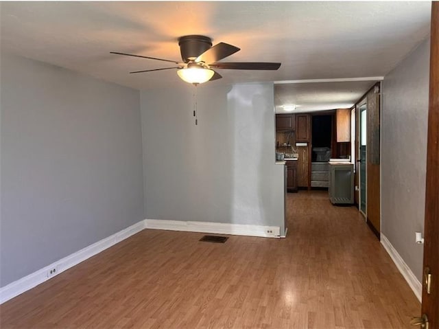 235 Glass Run Rd, Lincoln Place, PA 15207 - photo 8