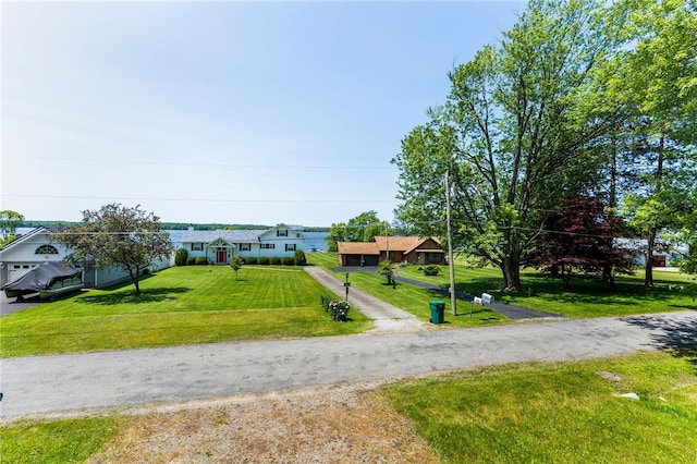 7832 Chase Dr, Shenango-Cra, PA 16134 - view of front of property featuring driveway and a front lawn