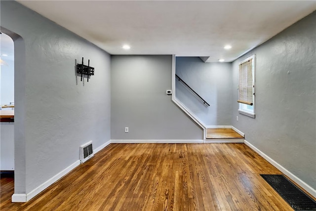 976 Agnew Rd, Baldwin Boro, PA 15227 - photo 5