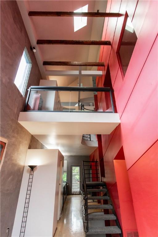 6542 Dalzell Pl, Squirrel Hill, PA 15217 - staircase featuring a towering ceiling and healthy amount of natural light