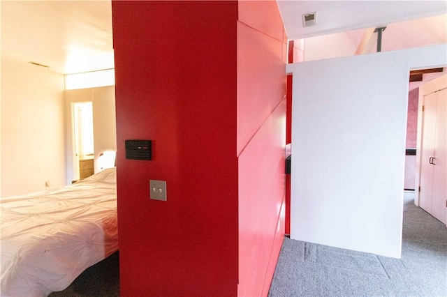 6542 Dalzell Pl, Squirrel Hill, PA 15217 - corridor featuring carpet floors