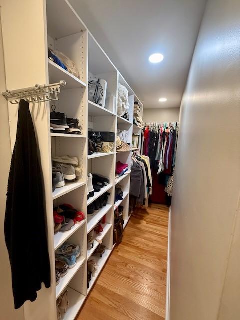 204 Thornberry Cir, Mt Lebanon, PA 15234 - walk in closet featuring wood finished floors
