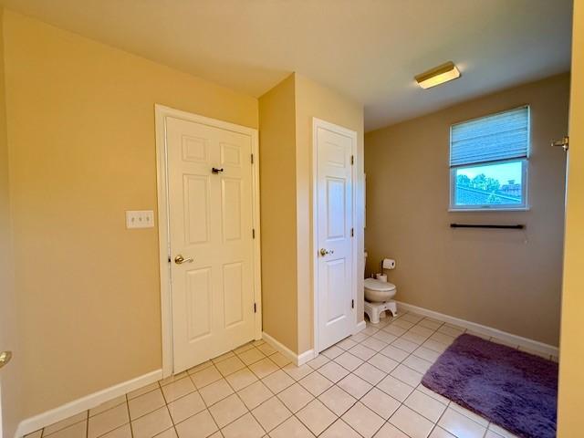 116 Valleycrest Dr, Cecil, PA 15321 - bathroom featuring baseboards, tile patterned floors, and toilet