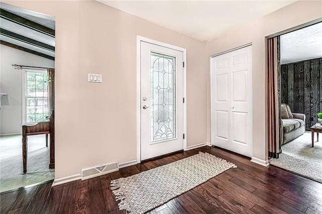 108 Vanita Dr, Moon/Crescent Twp, PA 15108 - foyer entrance with wood finished floors, baseboards, and vaulted ceiling