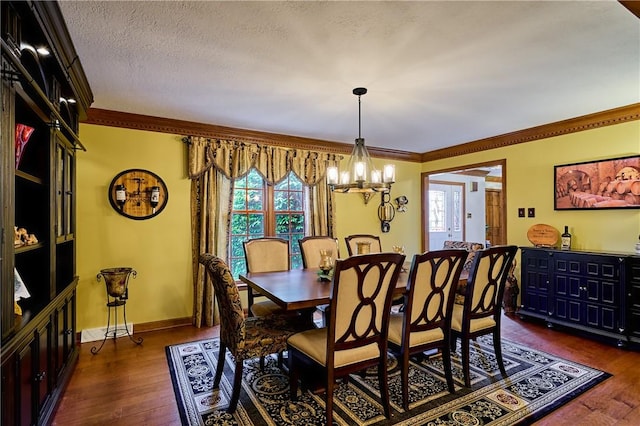 510 Fair Vista Ct, Pine Twp Nal, PA 15090 - dining room with ornamental molding, plenty of natural light, a chandelier, dark wood-style flooring, and a textured ceiling
