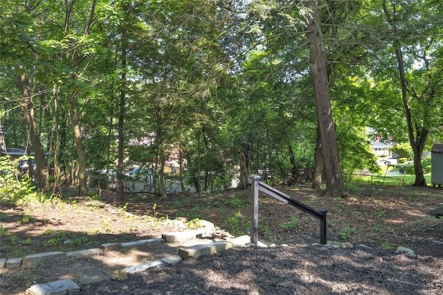 8536 Pershing St, Penn Hills, PA 15235 - view of yard