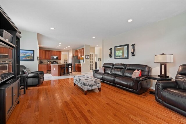 1135 Balkan Dr, Plum Boro, PA 15239 - photo 14