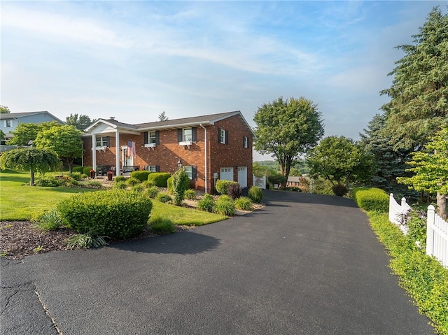 339 Virginia Cir S, Union Twp, PA 15401 - photo 2