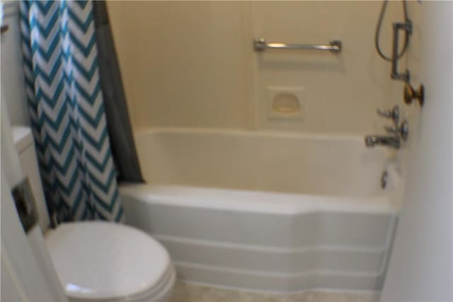 84 Pennsylvania Ave, Monessen, PA 15062 - full bathroom featuring shower / tub combo with curtain and toilet