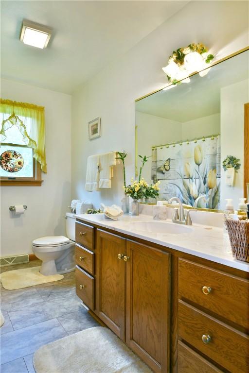 3062 Longview Rd, Hermitage, PA 16148 - bathroom featuring vanity and toilet
