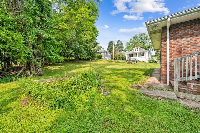 308 Cypress St, Rostraver, PA 15089 - view of green lawn