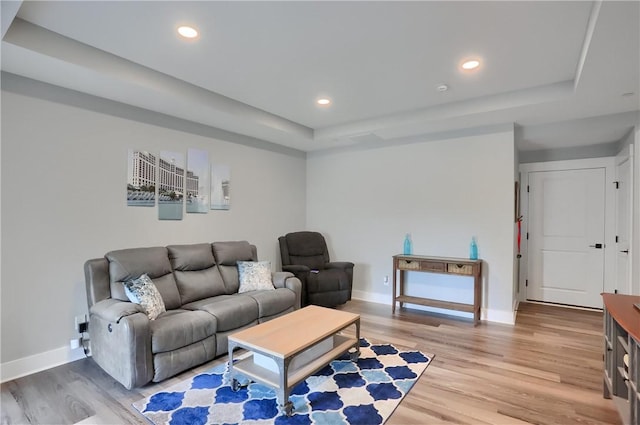 302 Highpointe Dr, Seven Fields Boro, PA 16046 - living area featuring a raised ceiling, light wood-style flooring, and recessed lighting