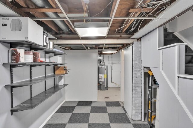 2389 High Oak Dr, Banksville/Westwood, PA 15220 - below grade area featuring gas water heater and dark floors