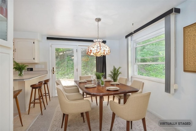 504 N St, Baldwin Boro, PA 15227 - dining room featuring a chandelier