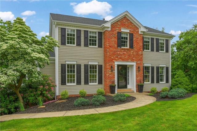 814 Graywyck Dr, Seven Fields Boro, PA 16046 - colonial house with a front yard