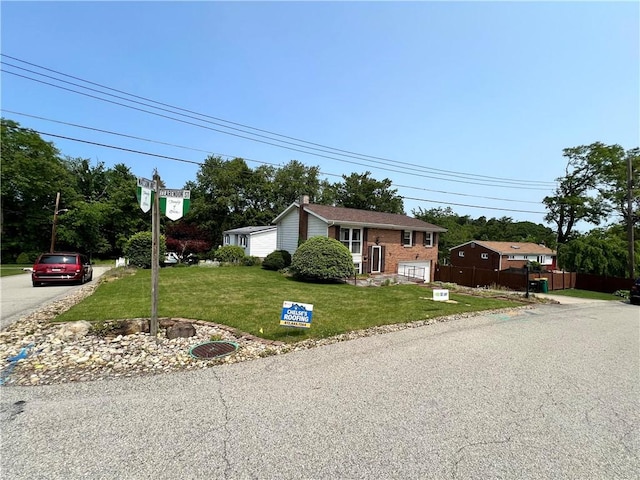 501 Clarendon St, Ohara, PA 15238 - view of split foyer home