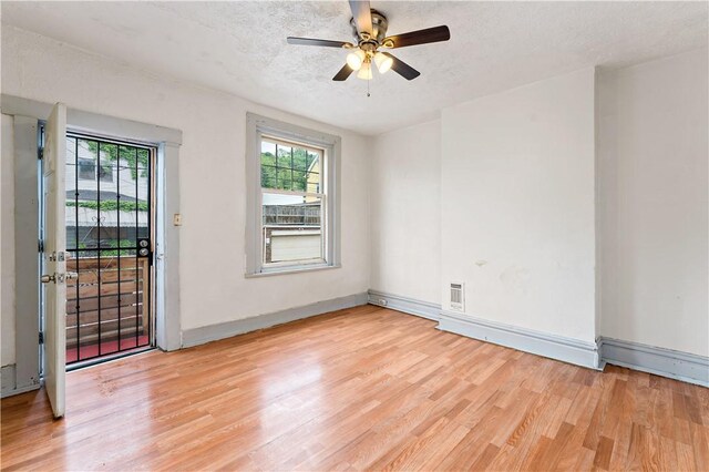 7036-7038 Upland St, Homewood-Brushton, PA 15208 - photo 4