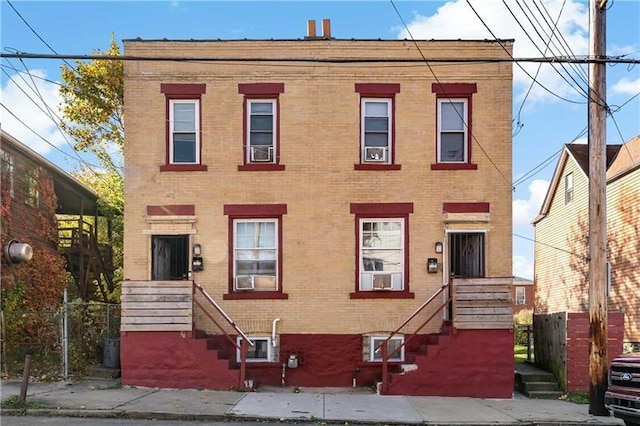 7036-7038 Upland St, Homewood-Brushton, PA 15208 - photo 1