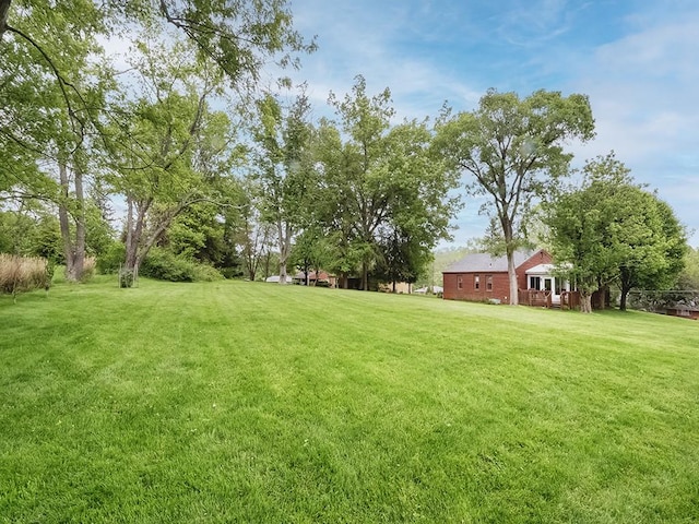118 Judith Dr, Peters Twp, PA 15367 - view of grassy yard