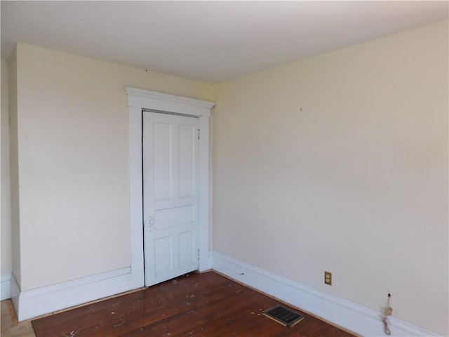 309 Mooney Ridge Rd, Waynsbrg/Frankln Twp, PA 15370 - spare room with wood finished floors and baseboards
