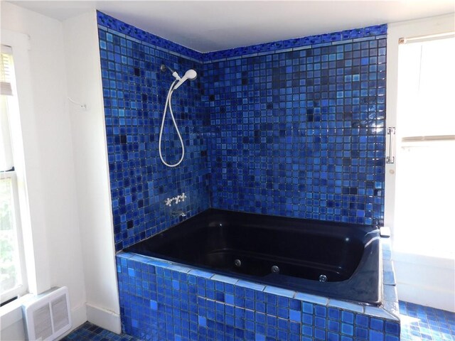 309 Mooney Ridge Rd, Waynsbrg/Frankln Twp, PA 15370 - full bath with a combined bath / shower with jetted tub