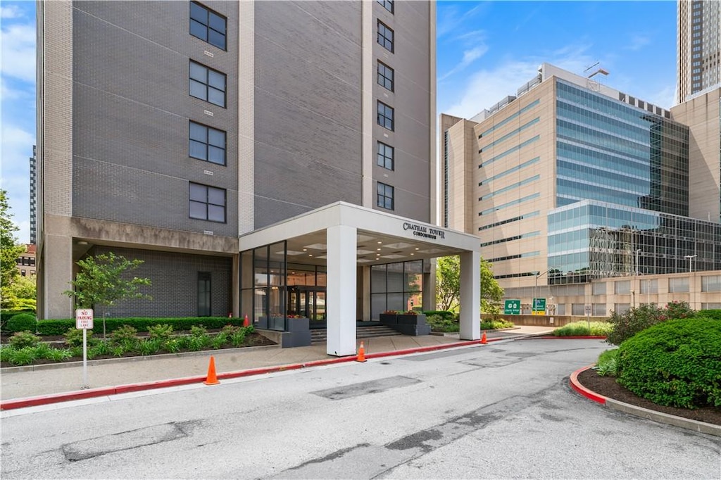 112 Washington Pl Unit 15G, Downtown Pgh, PA 15219 - view of building exterior